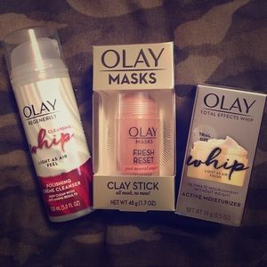 Olay Face Bundle NWT